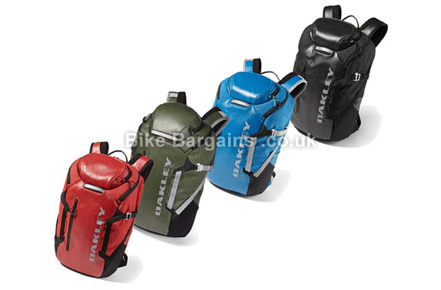 Oakley Voyage 25 litre Waterproof Backpack (Expired) | Backpacks