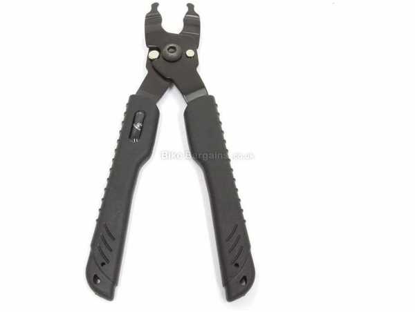 FWE 2 in 1 Master Link Pliers Black, weighs 90g, made from Steel with PVC handle